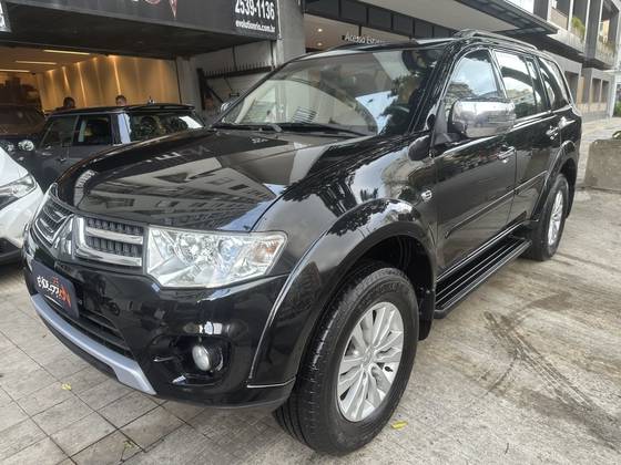 MITSUBISHI PAJERO DAKAR 3.2 HPE 4X4 7 LUGARES 16V TURBO INTERCOOLER DIESEL 4P AUTOMÁTICO
